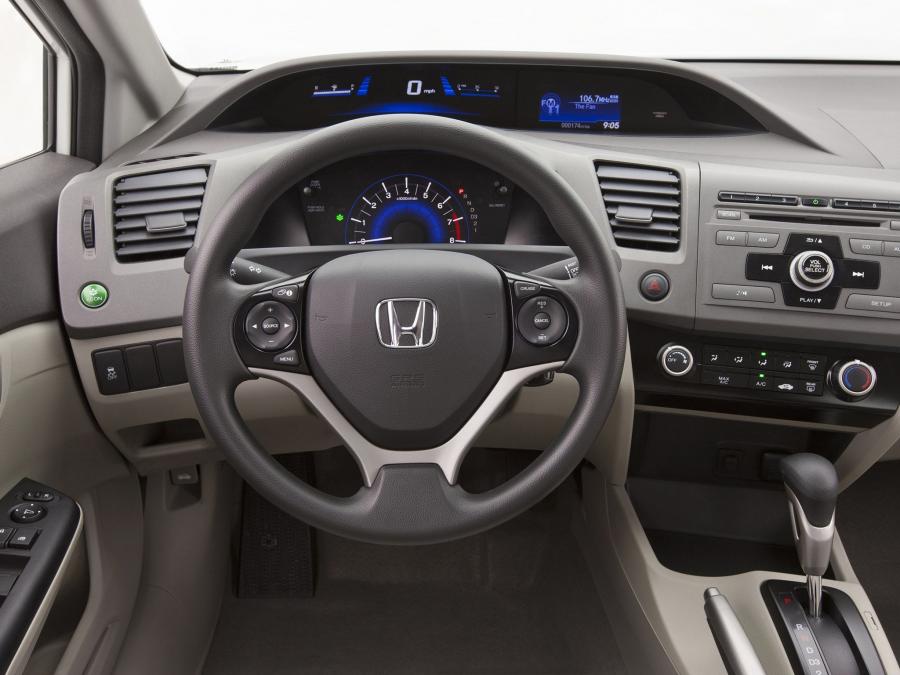  Honda Civic HF 2011 года  (фото 2 из 9)